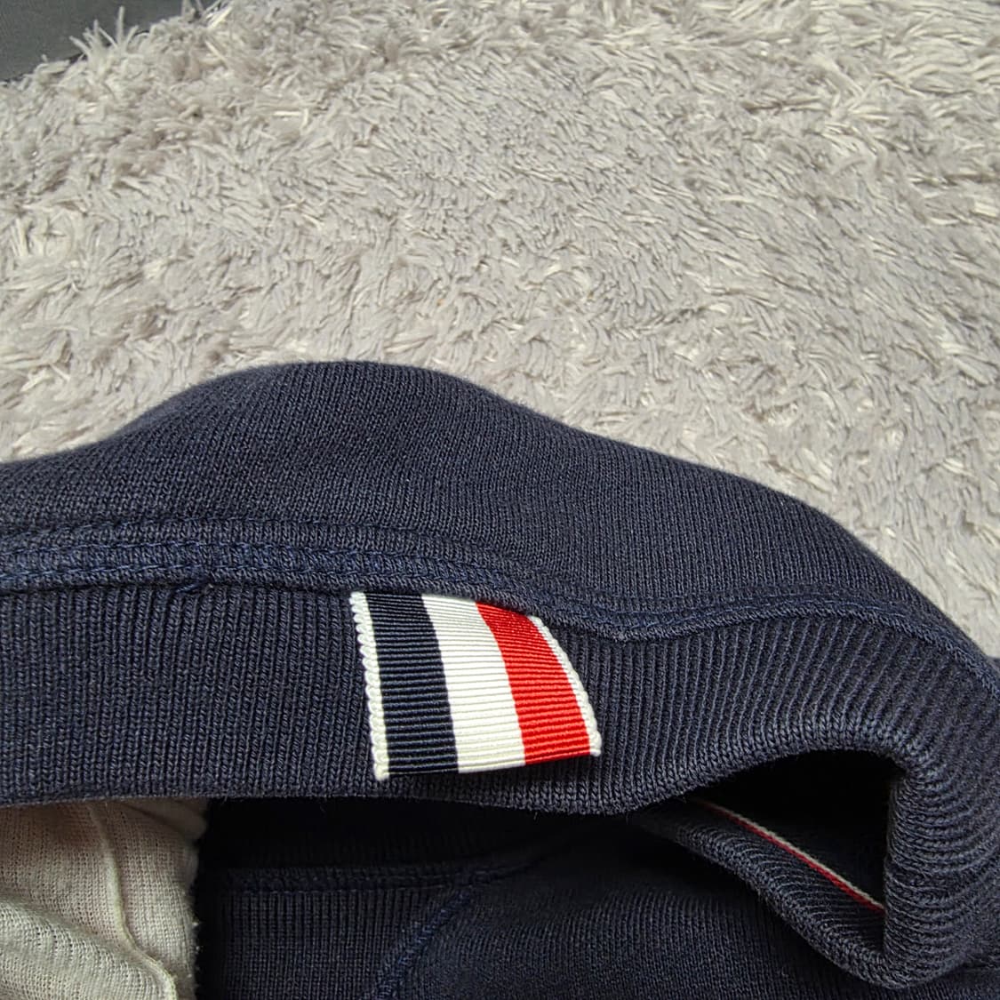 {클로젯}[2][백화점판]톰브라운 사선완장 맨투맨 상품이미지9