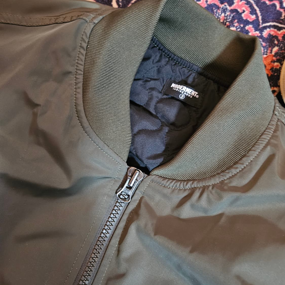 모더먼트(Moderment) 오버사이즈 MA-1 누빔 항공점퍼  상품이미지6