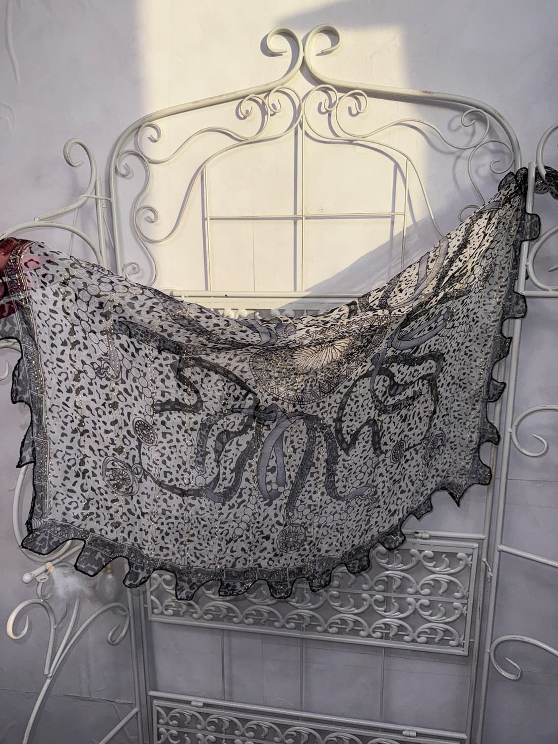 Gray glitter oriental leopard scarf 상품이미지3