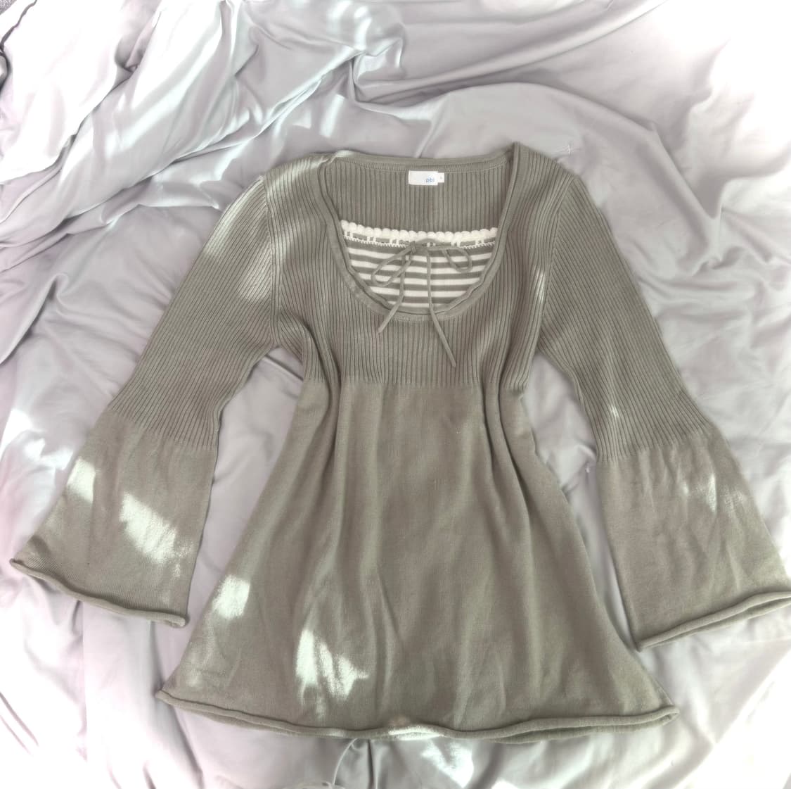 빈티지 너드 모리 니트 블라우스 라떼갸루 와이즈걸 큐빈티지 상품이미지1