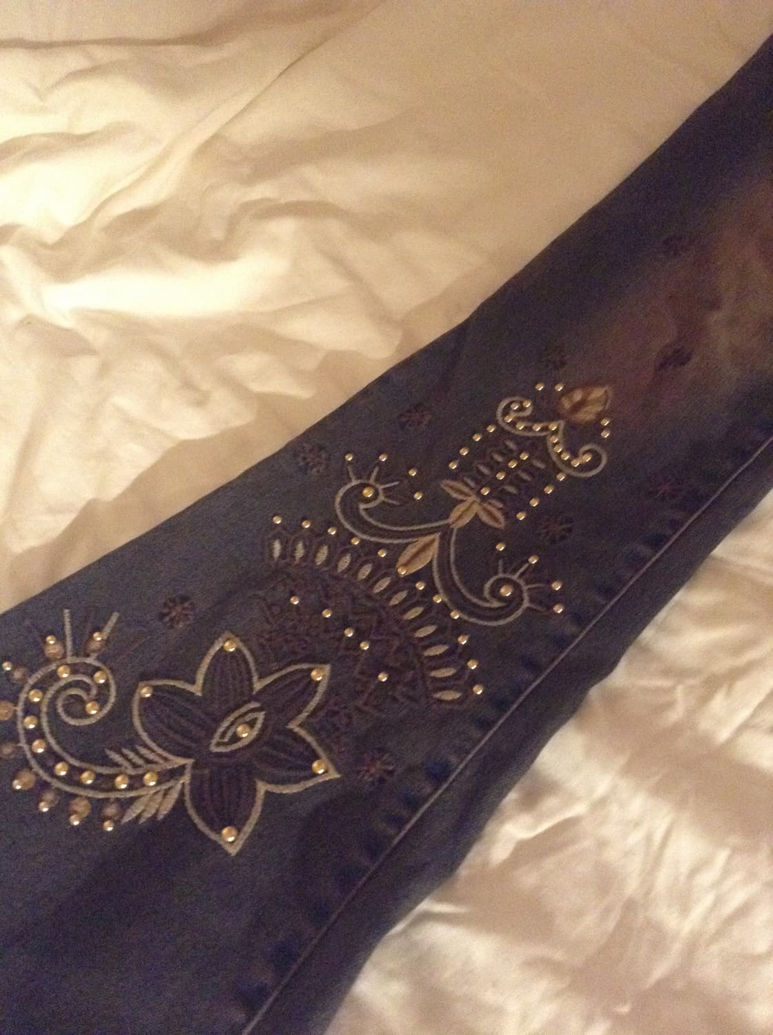 부츠컷 로우라이즈 워싱 스터드 팬츠 상품이미지3