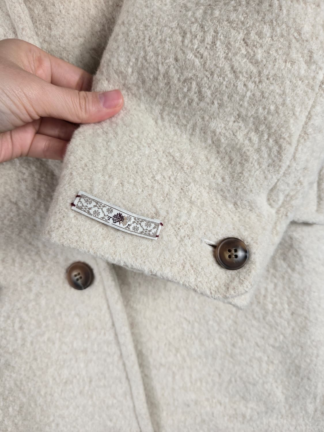 [무료배송]써스데이아일랜드 S 여성 오버핏 폭스퍼 울 혼방 롱 코트 상품이미지5