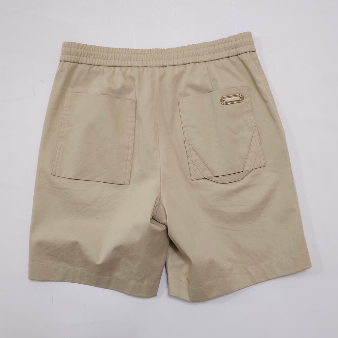 솔리드옴므 베이지 자수 로고 쇼츠 상품이미지7