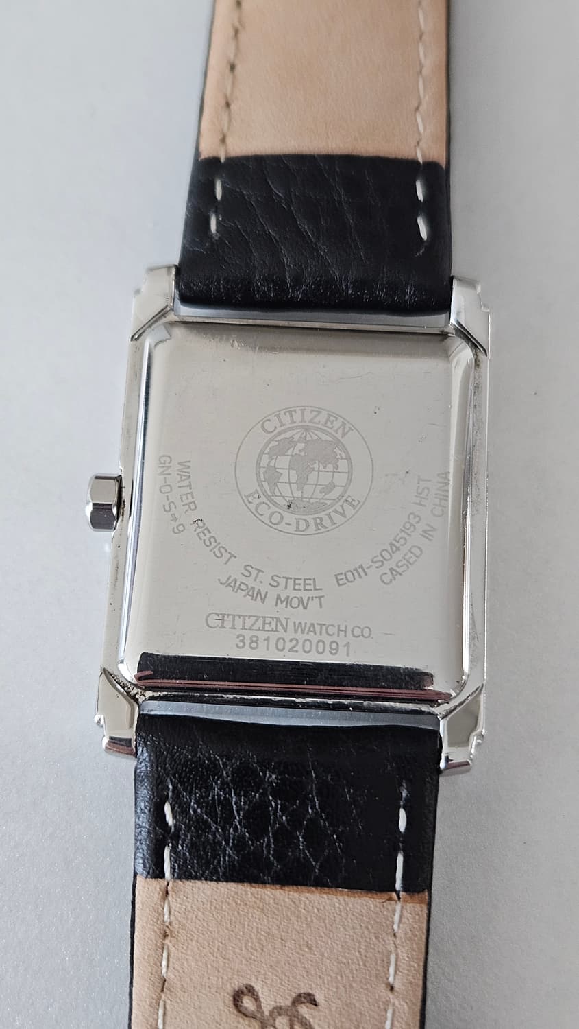 시티즌 에코드라이브 사각 가죽 시계 상품이미지7