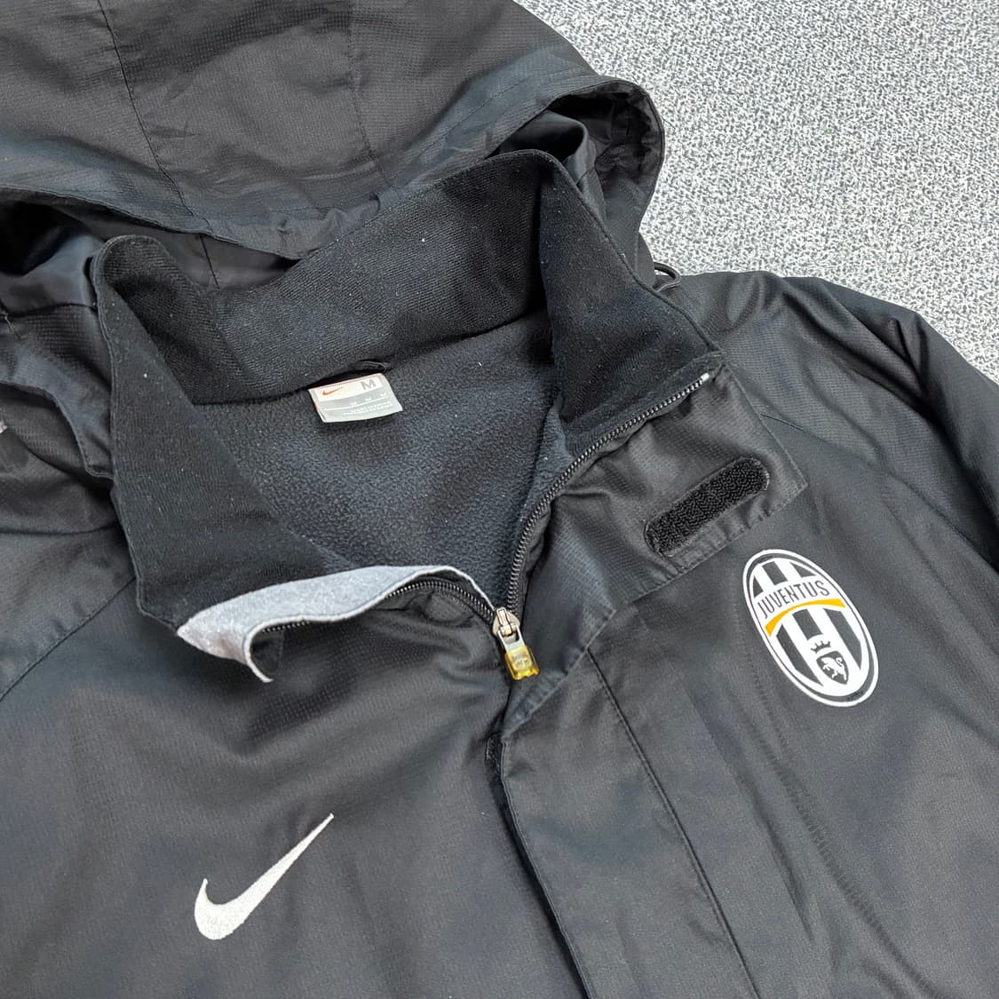 <구 나이키 x 유벤투스 바람막이> No.1584 상품이미지5