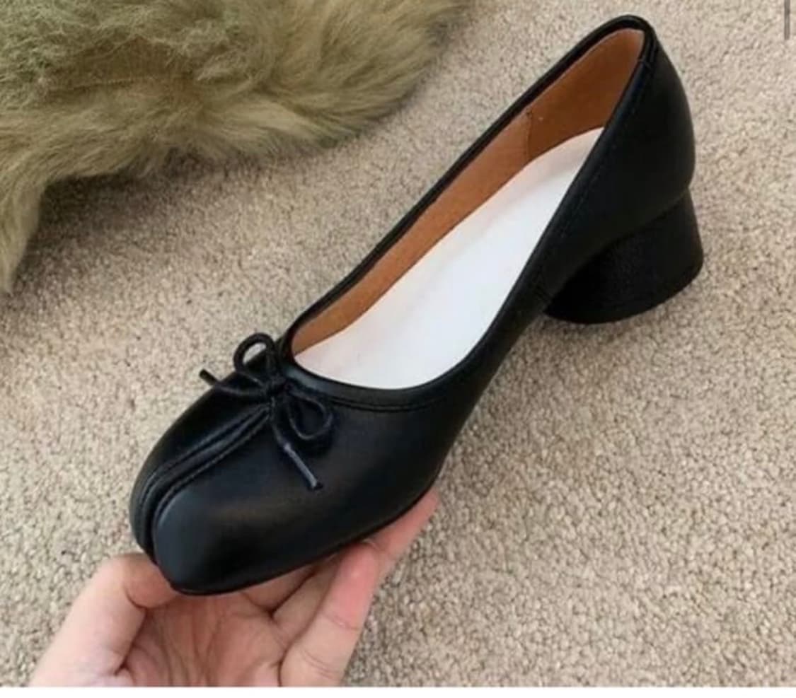 구해요 ) 메종마르지엘라 타비 펌프스 블랙or 아이보리  상품이미지1