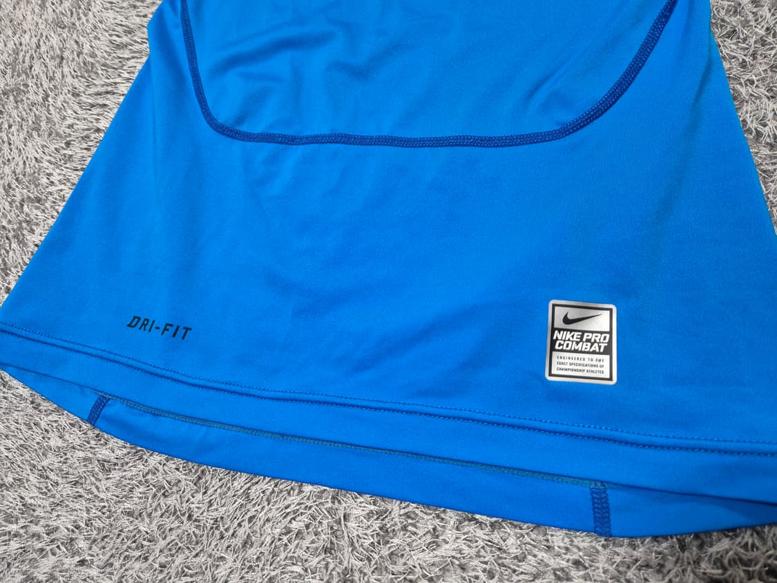 나이키 남성 프로컴뱃 기능성 반팔티 L 상품이미지3