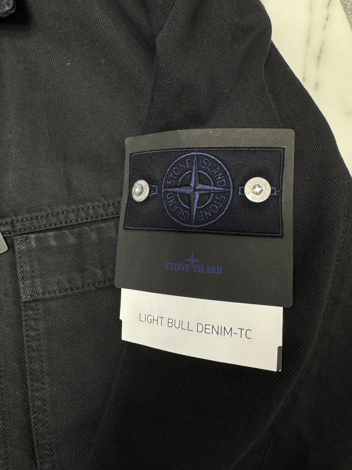 스톤아일랜드 26ss 데님리서치 블랙 불 데님자켓 상품이미지2