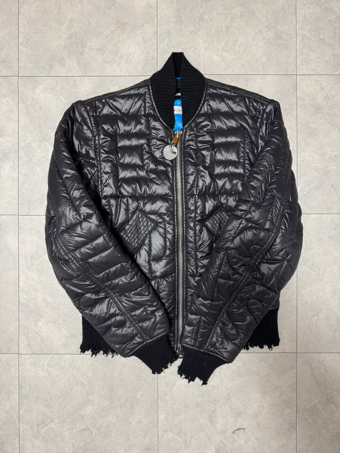 DIESEL Thinsulate Logo Padding MA-1 상품이미지1