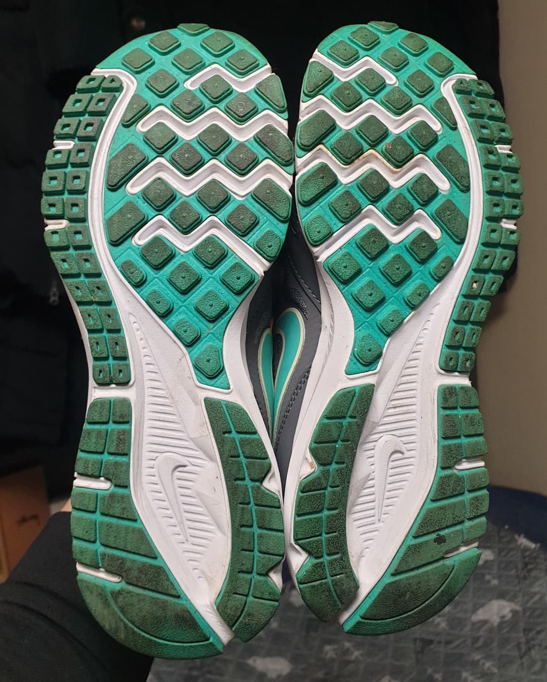 나이키 다운 쉬프터 6 SML 런닝화 (230) 상품이미지4