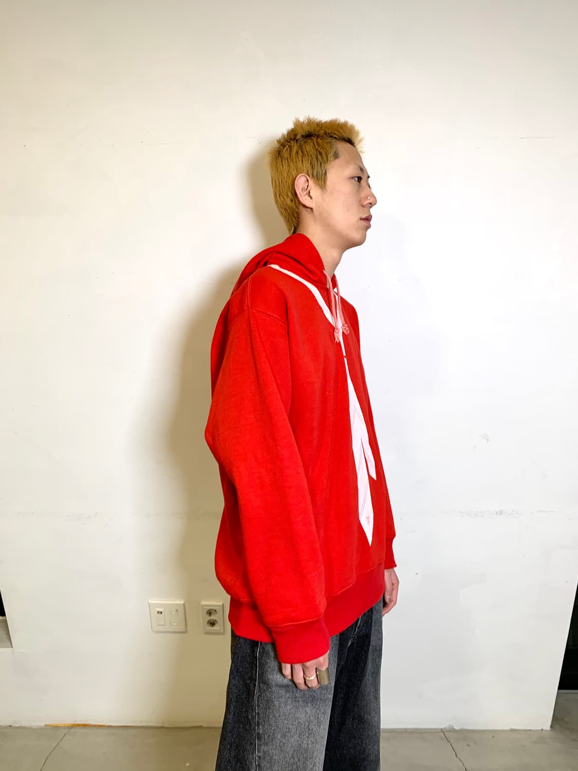 Stussy 00’s Neck Tie Hoodie 상품이미지1