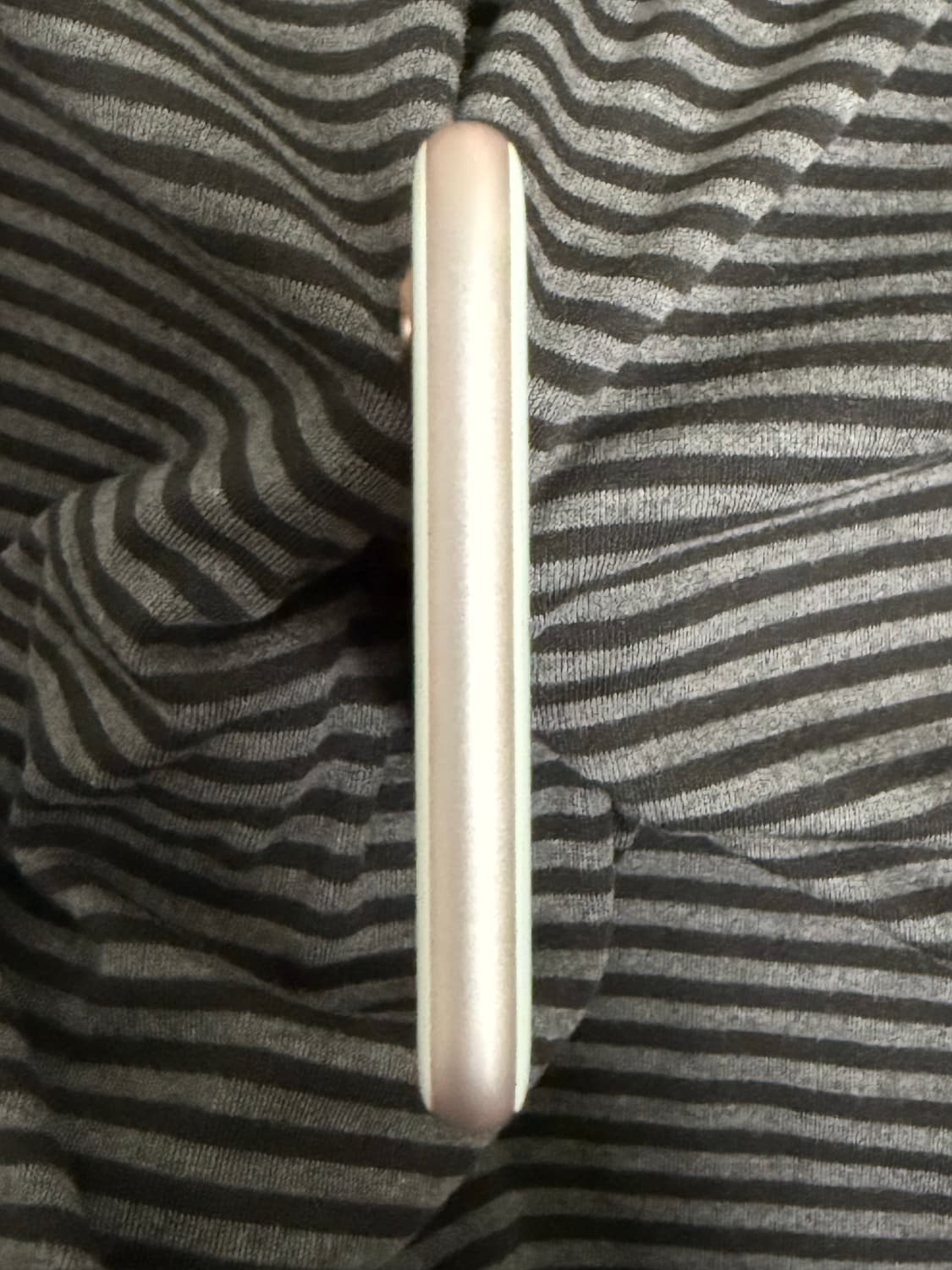 아이폰 6S 128GB 로즈 골드 상품이미지6