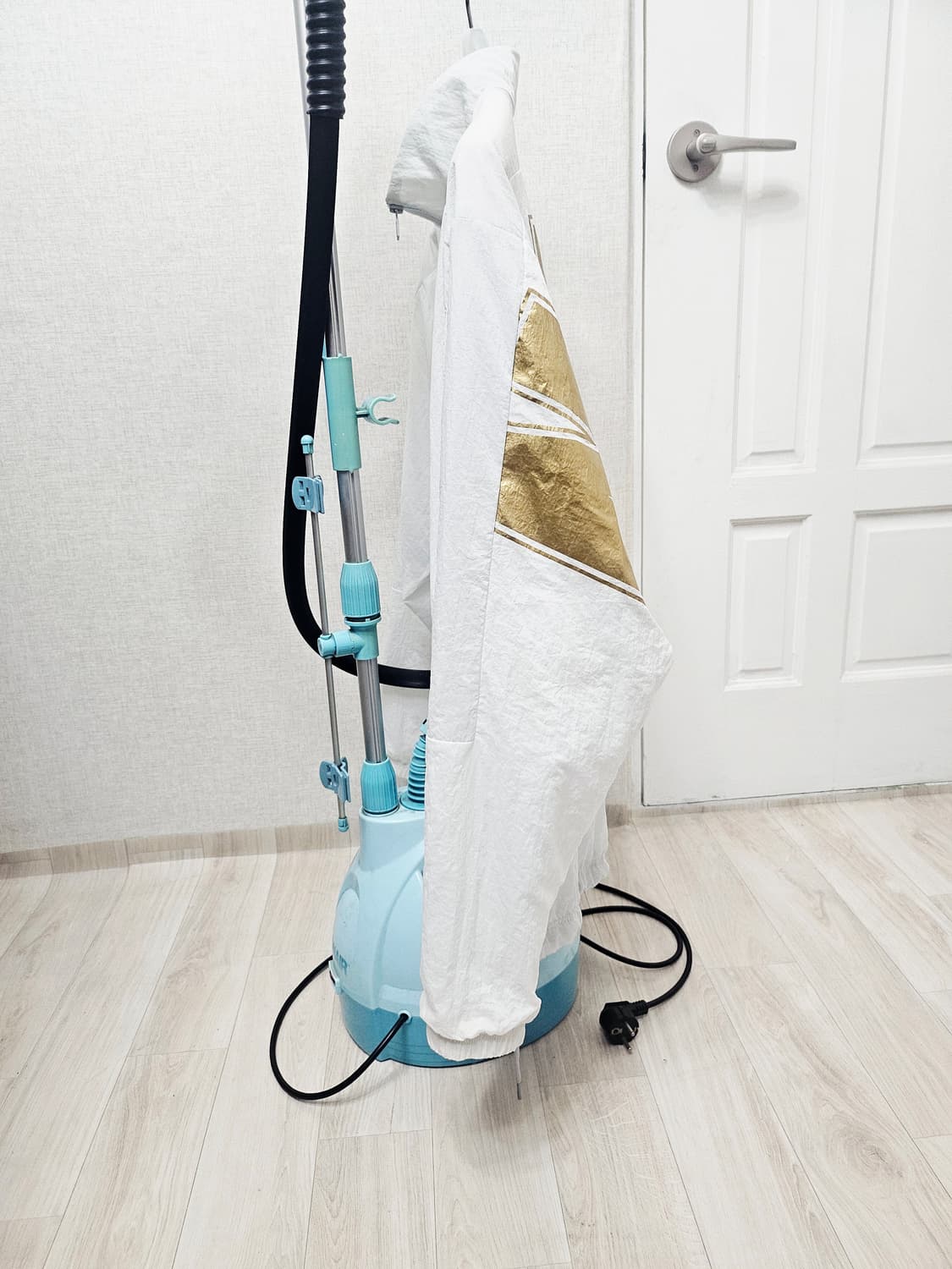 (110)2XL☆우주매물☆나이키 우븐자켓 백로고 [화이트골드] 바람막이 상품이미지5