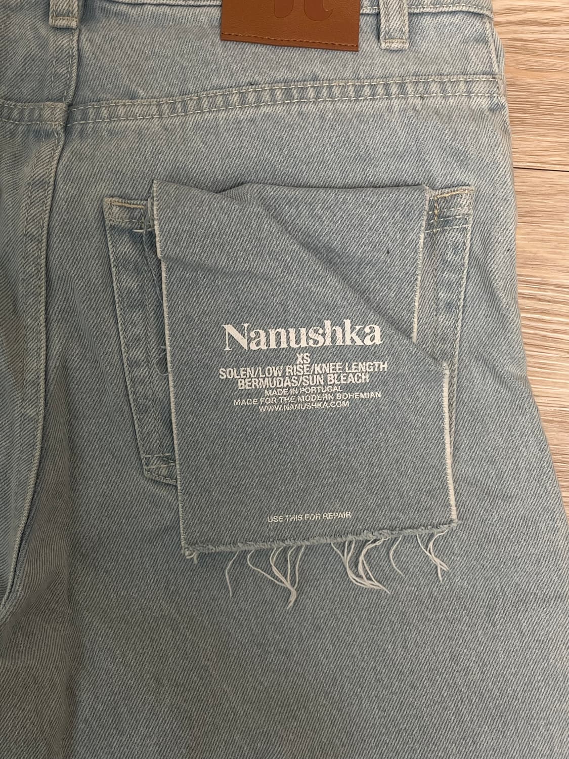 Nanushka 나누슈카 버뮤다 데님 팬츠 상품이미지3