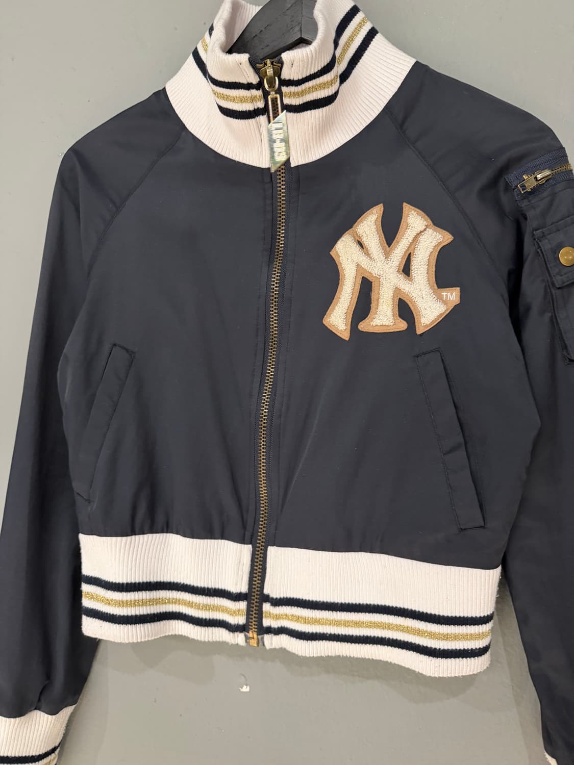 LB-03 NY logo cropped track jacket 상품이미지6