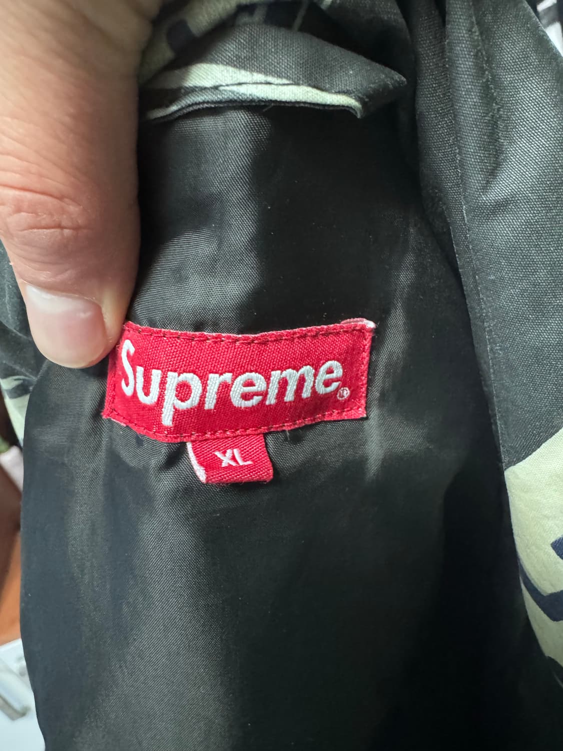 슈프림 17FW 라이센스 플레이트 퍼피 패딩 xl 상품이미지5