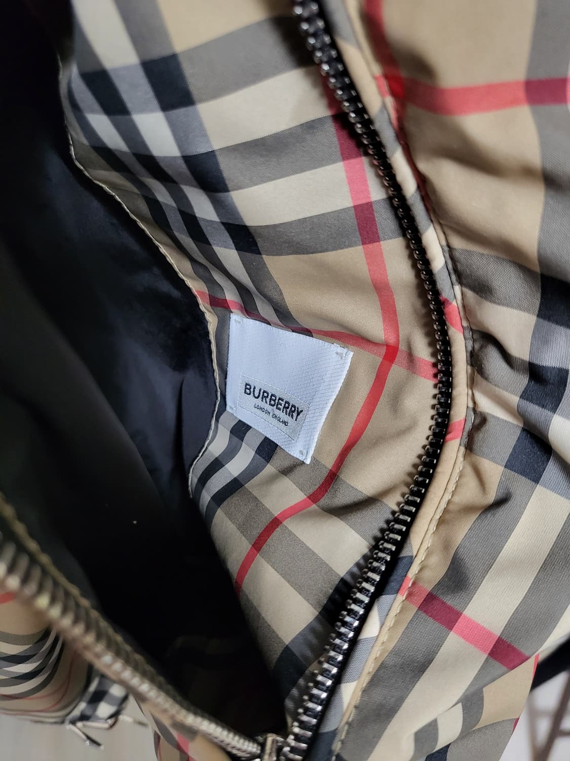 버버리 리버시블 체크 바람막이 자켓 L 상품이미지4