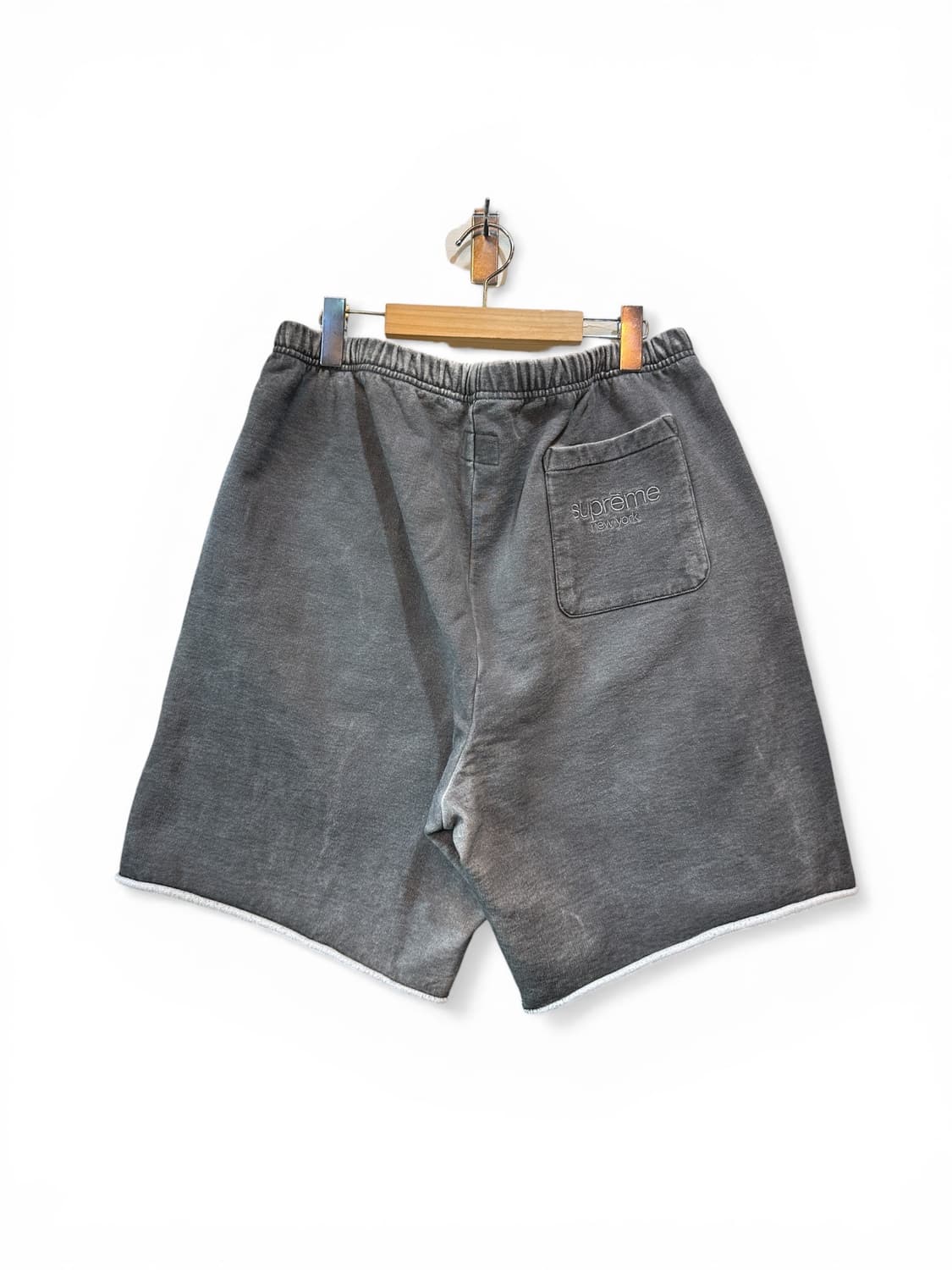 슈프림 20fw 스웻쇼츠 하프 팬츠 상품이미지1