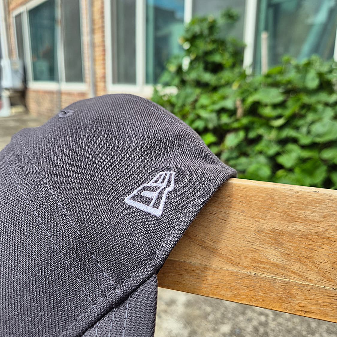 newera 뉴에라 뉴욕양키스 그레이 볼캡 상품이미지2