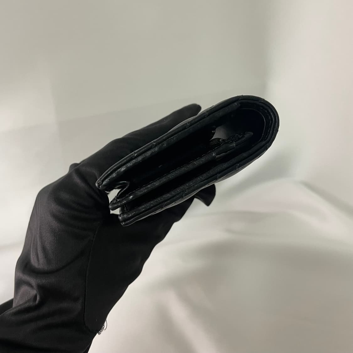 구찌 마몬트 마틀라쎄 반지갑 블랙 S급 단품 상품이미지3