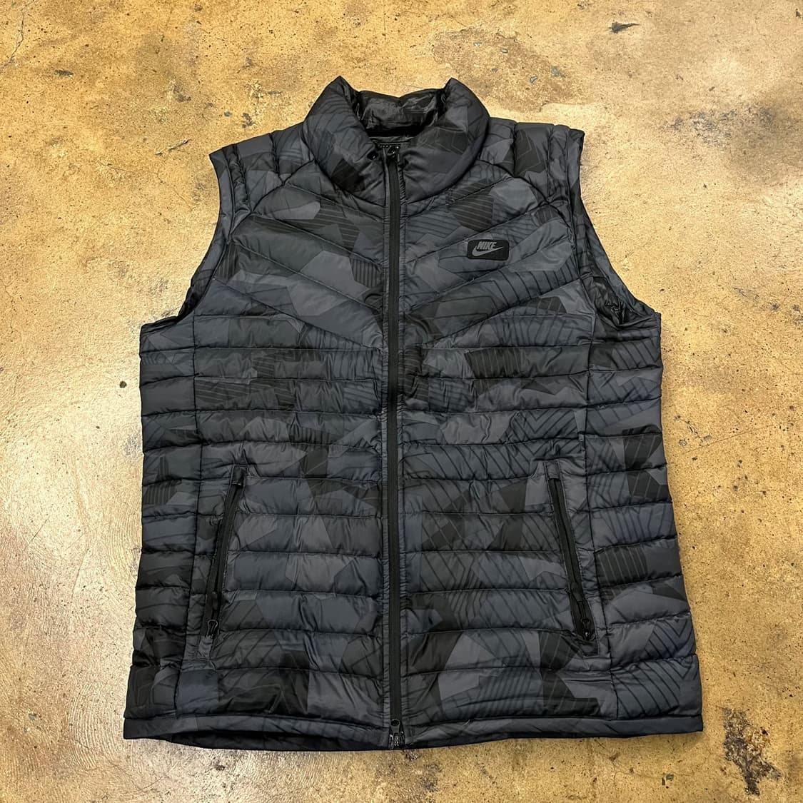[정품/XL] 나이키 패딩 조끼 블랙 패턴 b17 상품이미지2