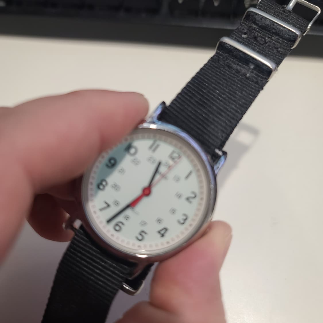 타이맥스 위캔더 팝니다.정상작동 건전지갈고 사진찍은겁니다^^
잔기스있어요 상품이미지3