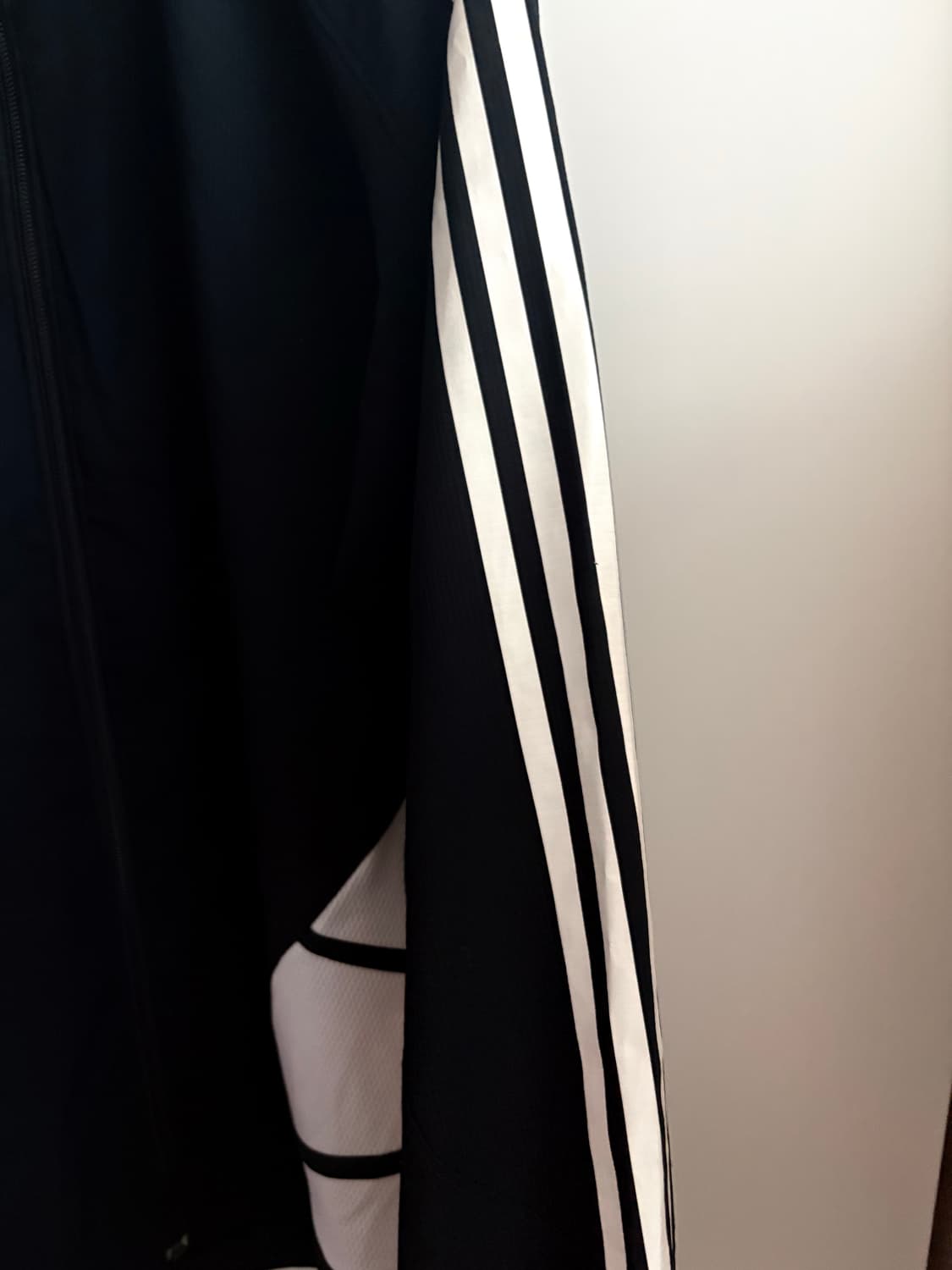 아디다스 포모션 검은색 트랙 자켓 져지 트랙탑 L 100 상품이미지4
