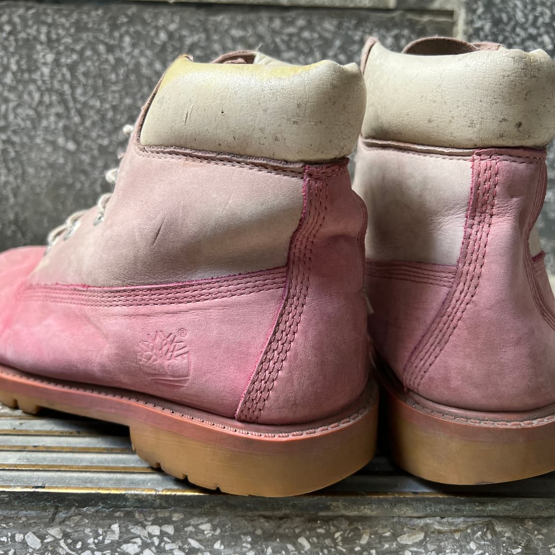 팀버랜드 6인치 클래식 프리미엄 핑크 부츠 상품이미지4