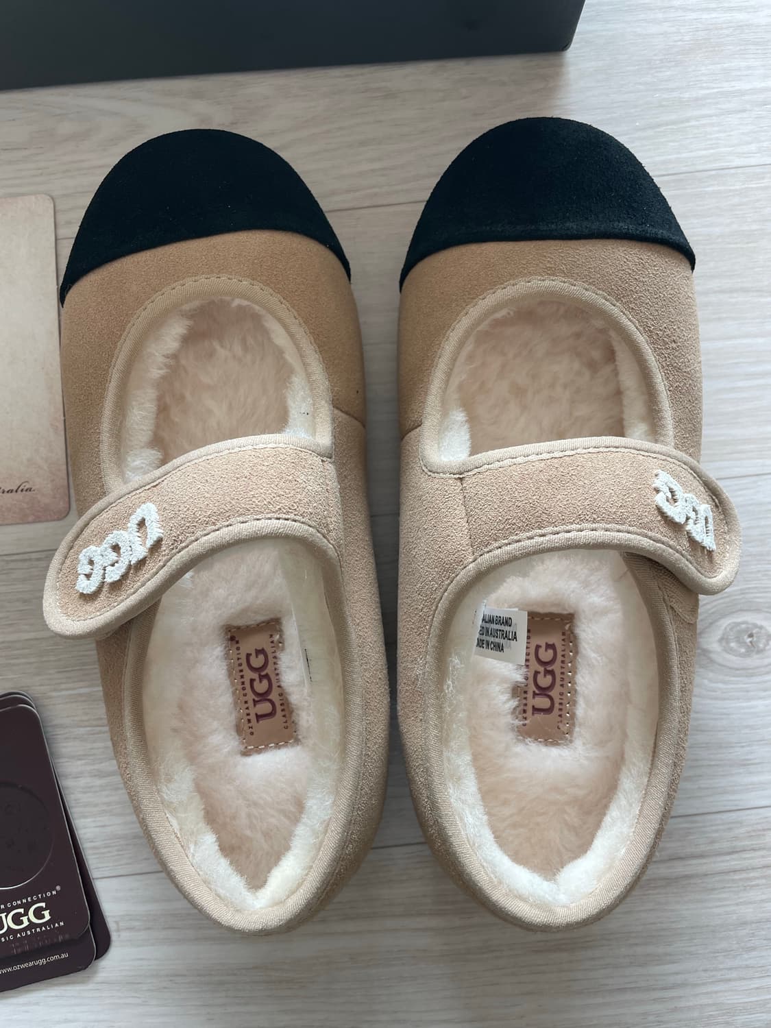 어그 투톤 메리제인 36 (새상품) 상품이미지2