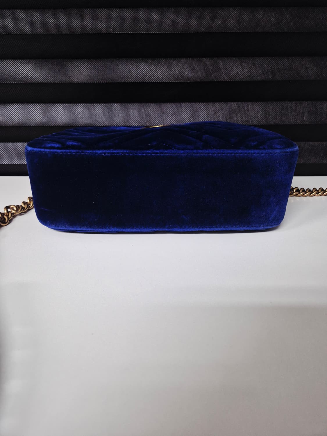 (상태 최상급)구찌GG 마틀라세 벨벳 카메라백 스몰 상품이미지7