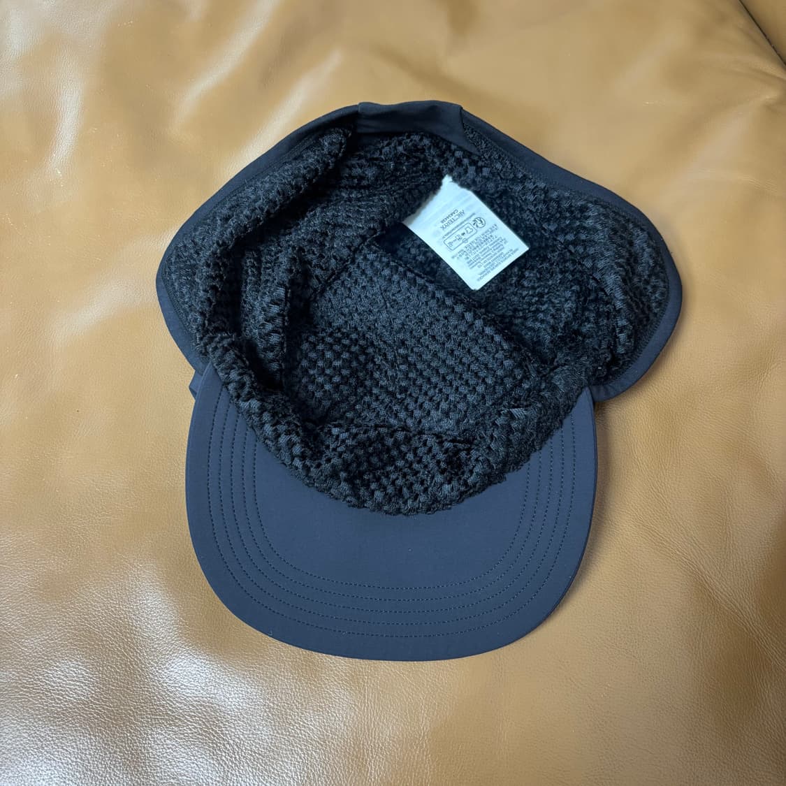 Arcteryx 아크테릭스 프로톤 투웨이 햇 캠프캡 이어플랩 모자 블랙 상품이미지6