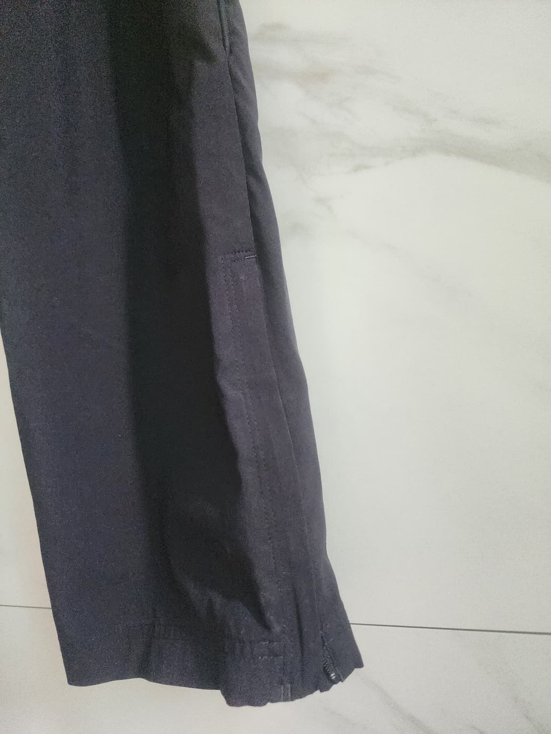 아디다스 검정색 트레이닝 바지 상품이미지3