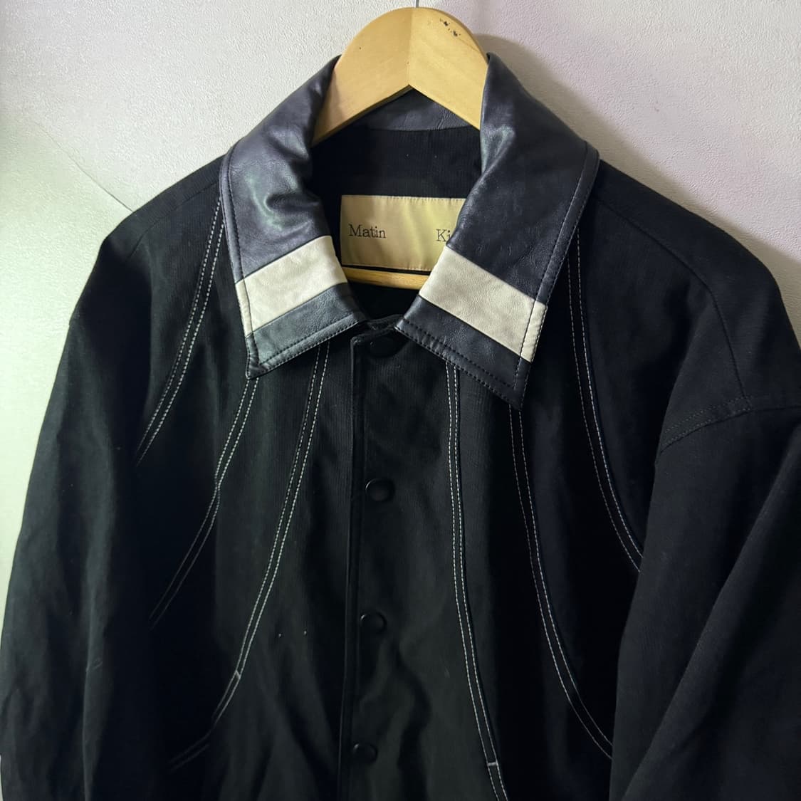 마뗑킴 라운드 스티치 바시티 점퍼(프리) 상품이미지1