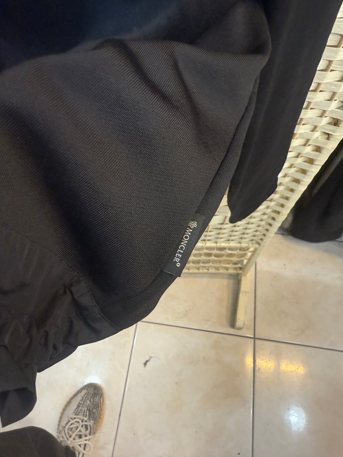 66 정품 몽클레어 maglia 라운드 넥 팝니다 상품이미지4