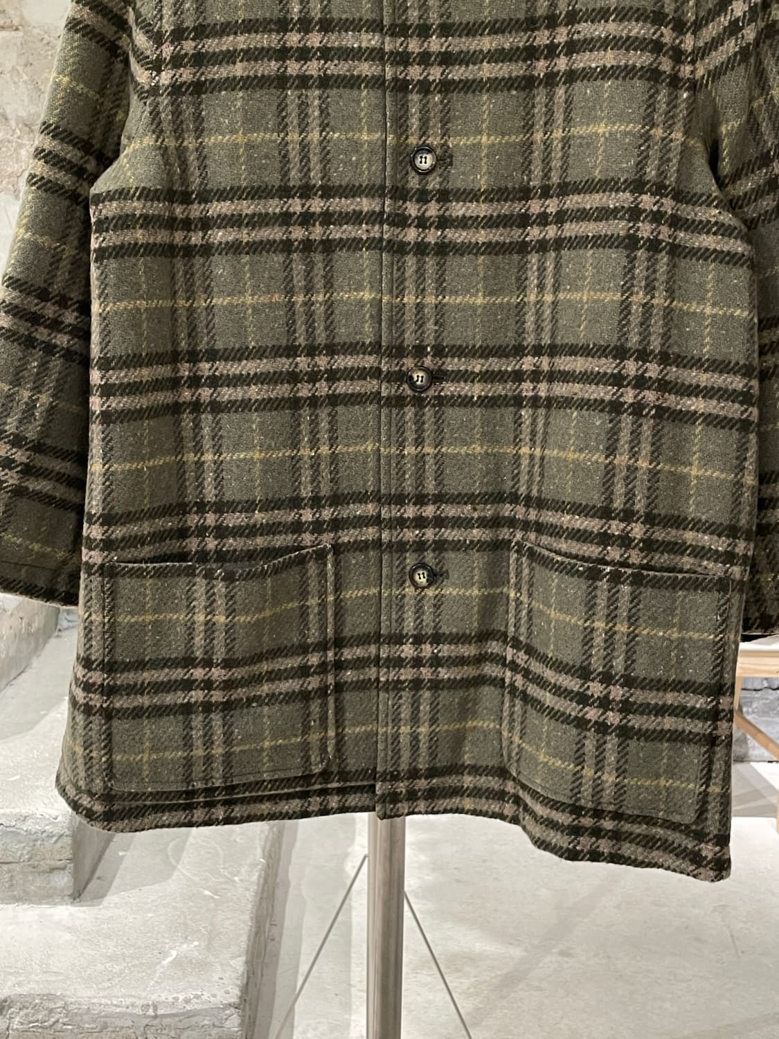 버버리 그린 앤 카키 노바체크 리버시블 폴리 울 버튼 자켓 상품이미지3