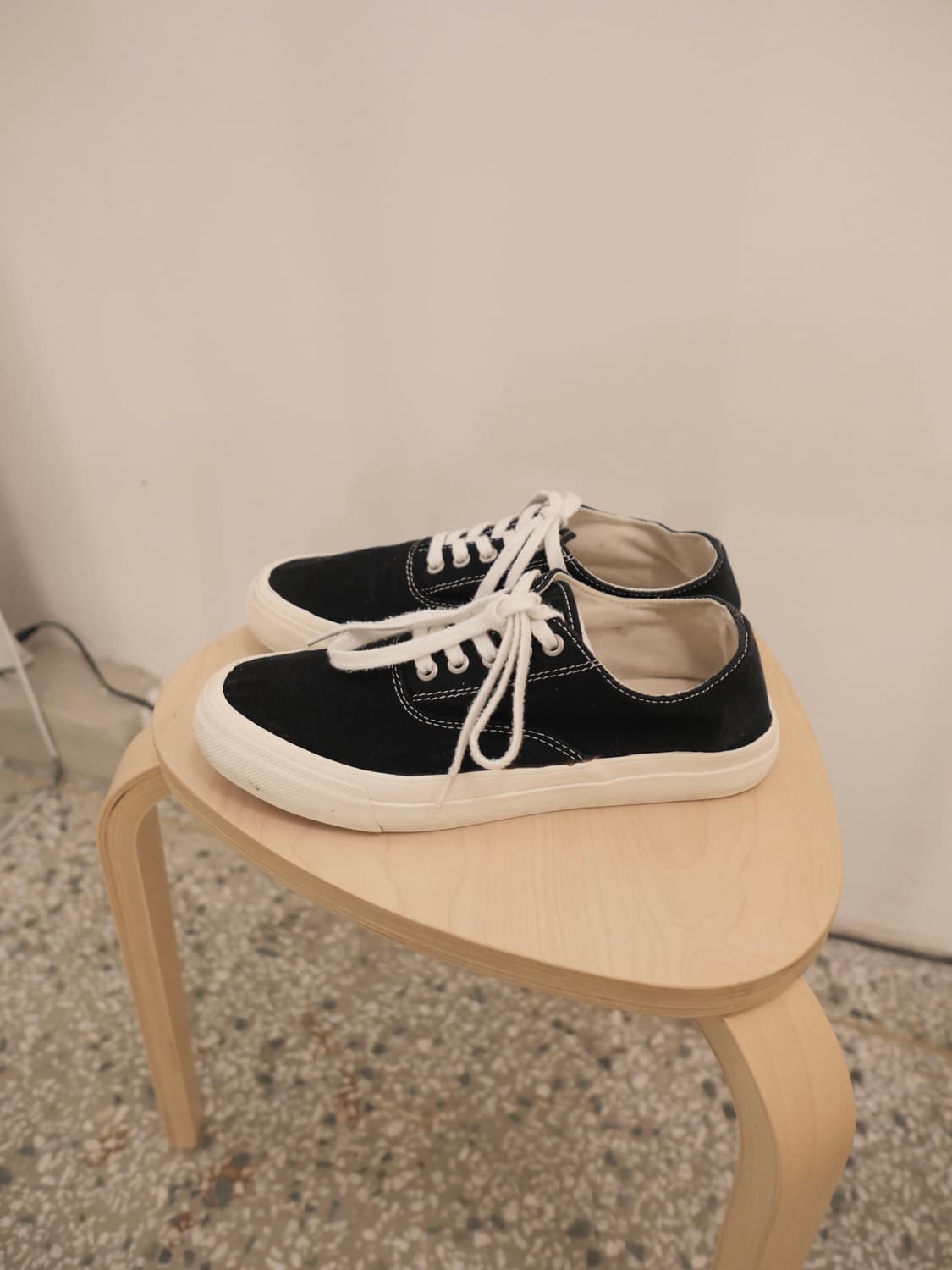 꼼데가르송 옴므 스니커즈 상품이미지1