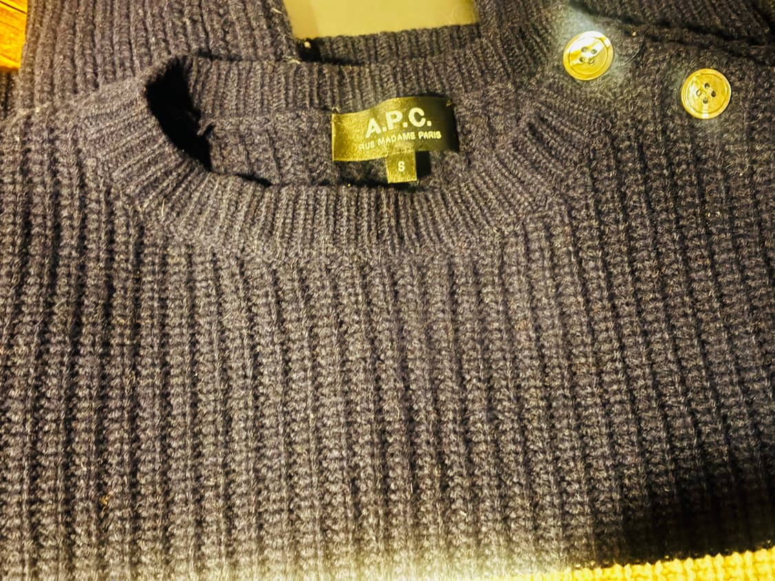 A.p.c. 숄더버튼 니트  상품이미지3
