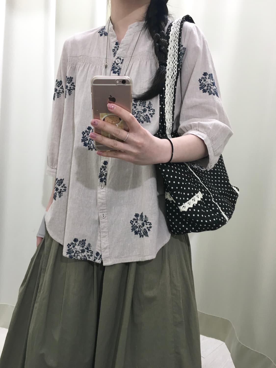 Natural oatmeal embroidery blouse 상품이미지6