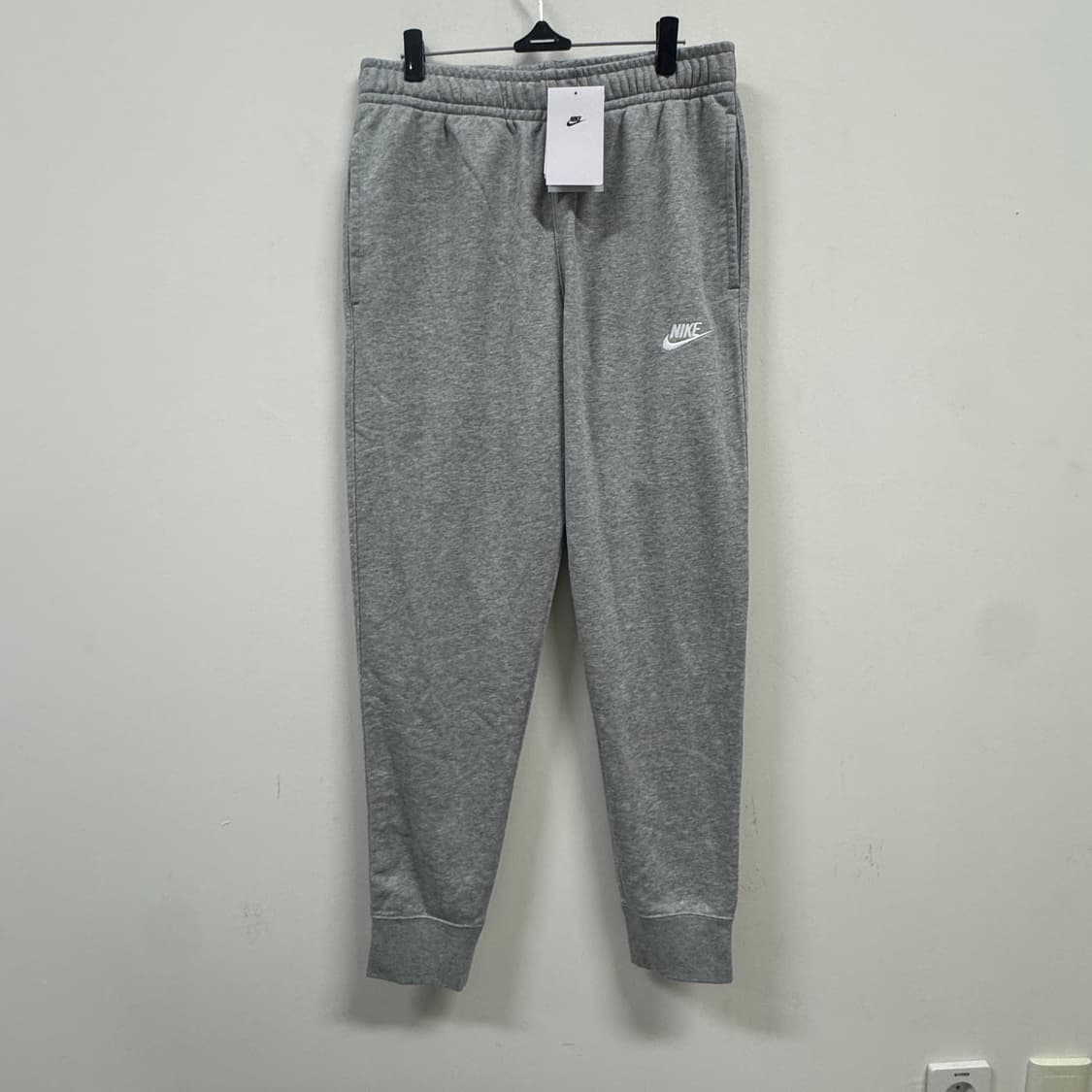 새상품 나이키 회색 트레이닝 바지 M(80) 상품이미지1