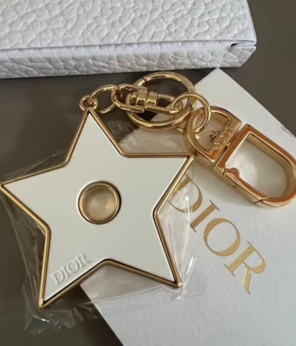 디올 뷰티 백참 별 키링  상품이미지2