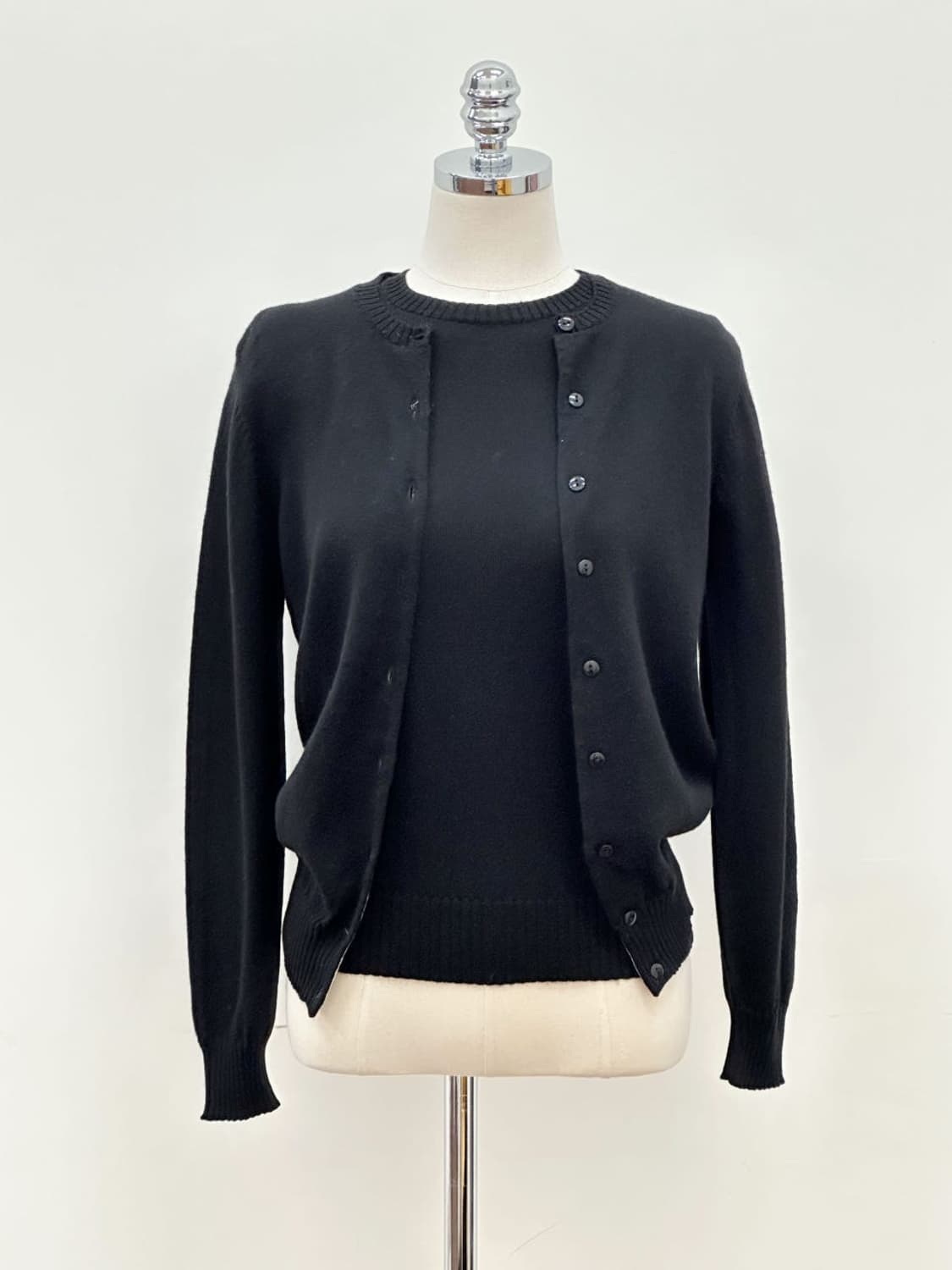 burberry / 버버리 블랙 울 니트+가디건 세트  상품이미지2