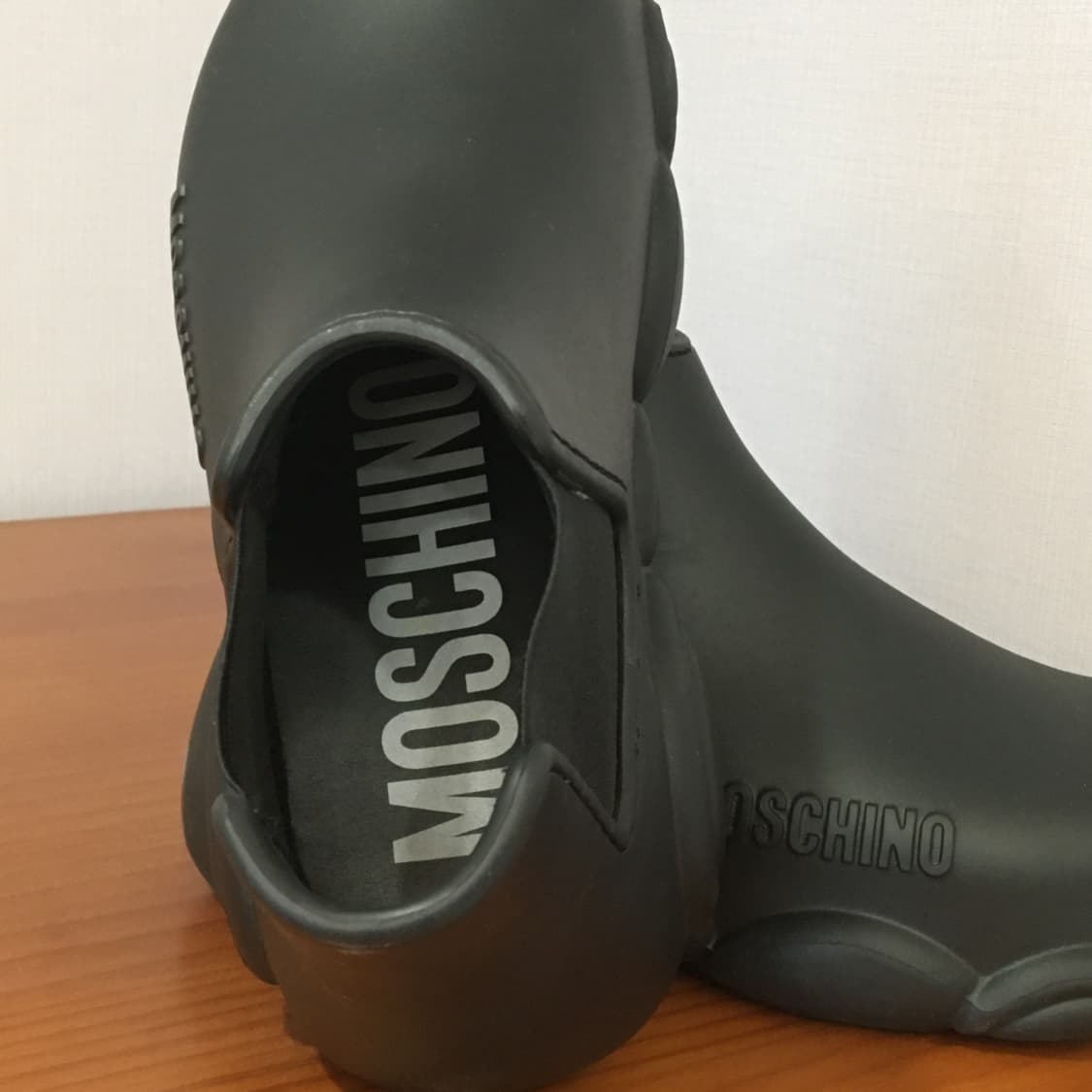 모스키노 곰돌이 gummy 앵클 부츠 36 / 착용샷O 상품이미지4