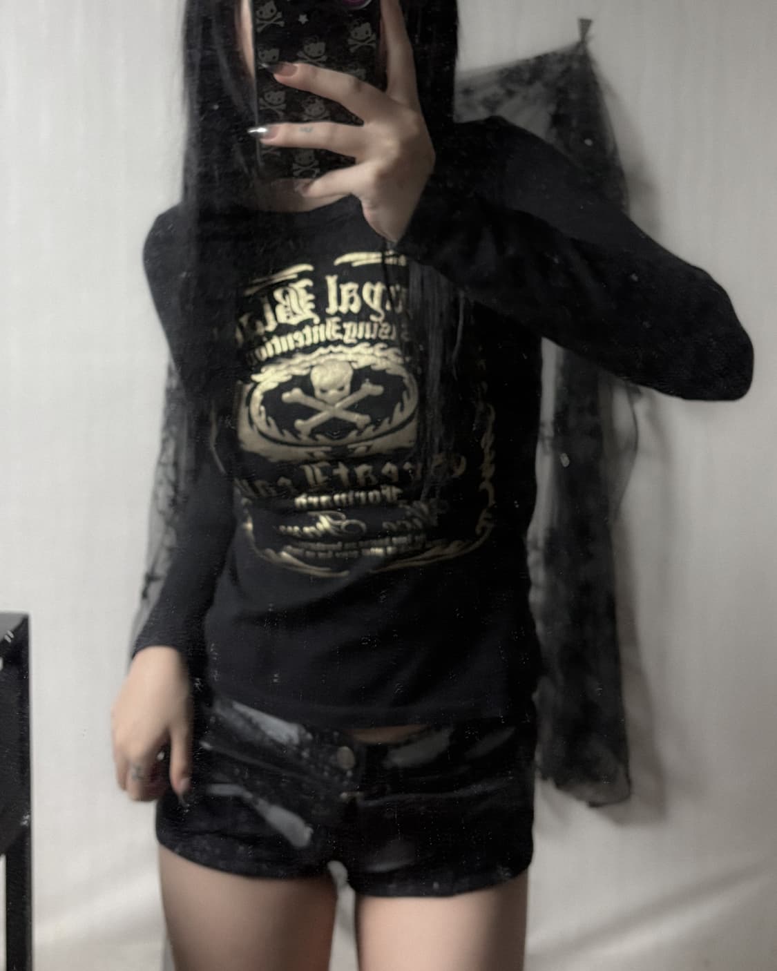 펑크 스컬 포인트 롱슬리브  상품이미지1