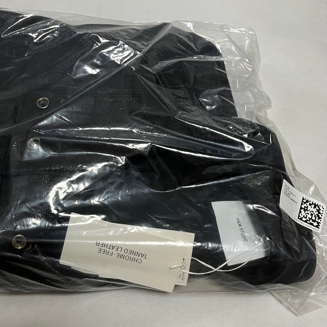 [XS,M]H&M 에이치앤엠 스튜디오 페블럼 레더 자켓 상품이미지4