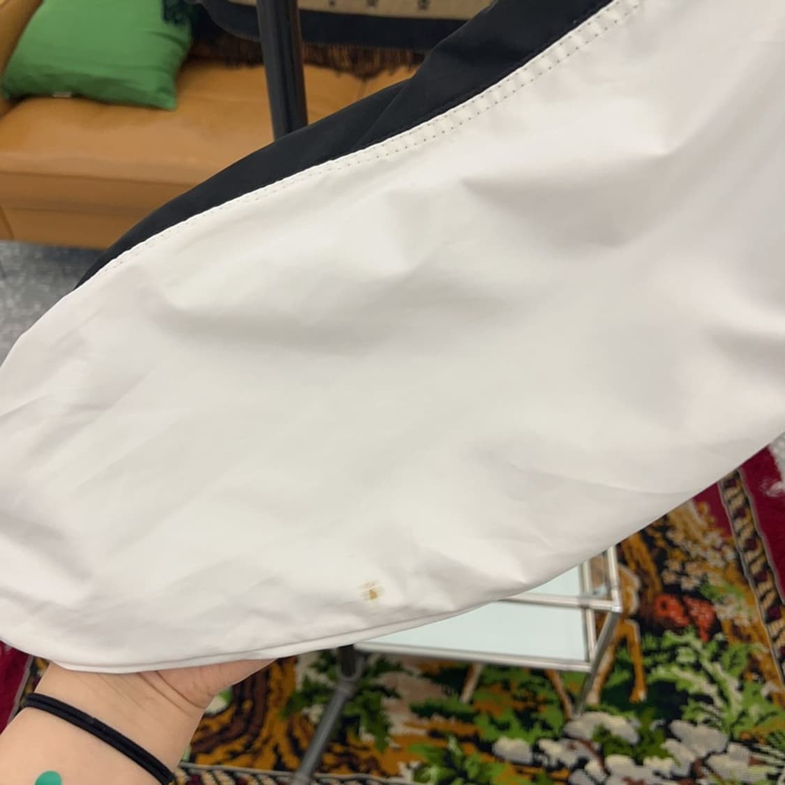 우알롱 검흰 오버핏 바람막이 자켓 100 C04925  상품이미지6
