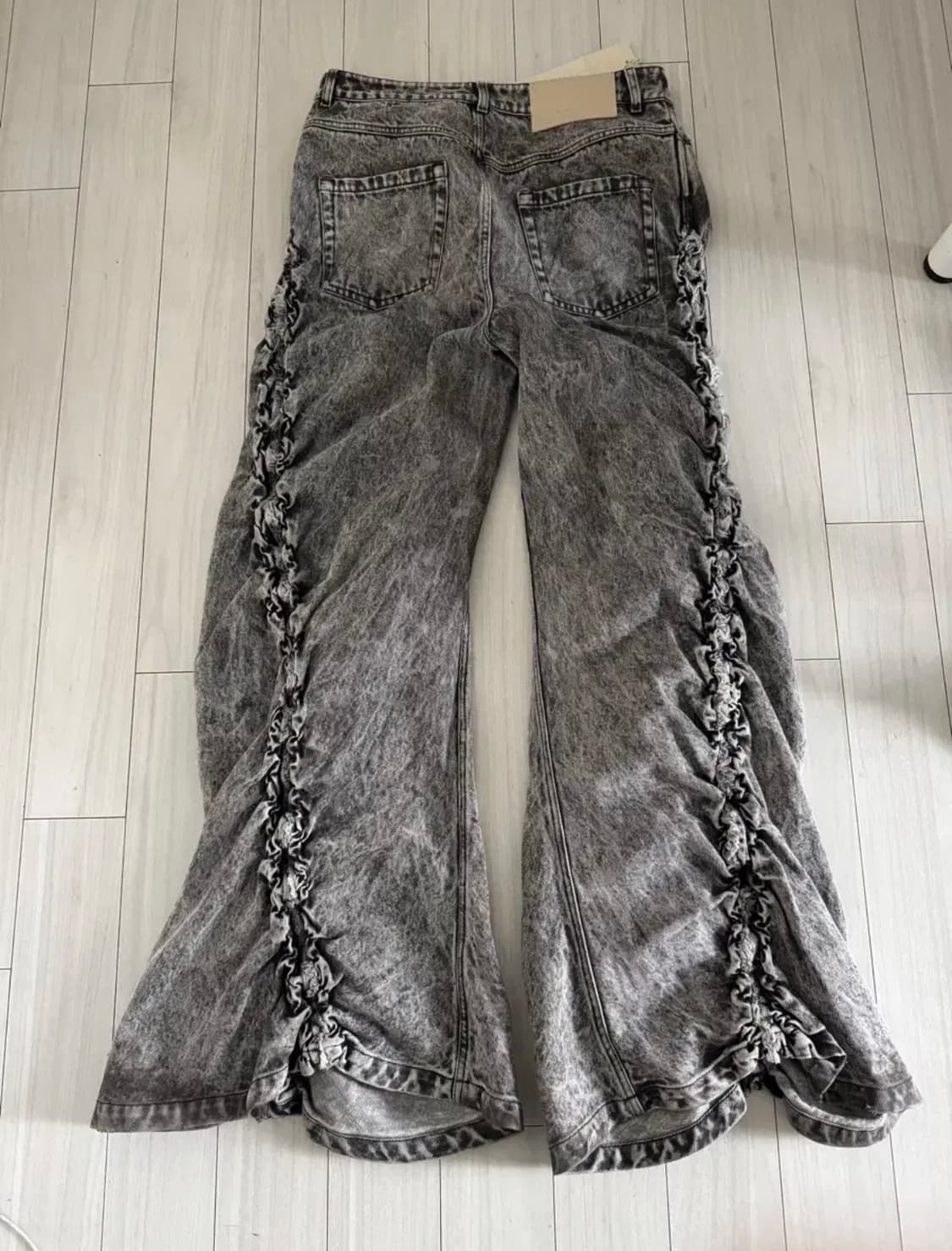 폰더럴 스모크드 플레어 데님 상품이미지2