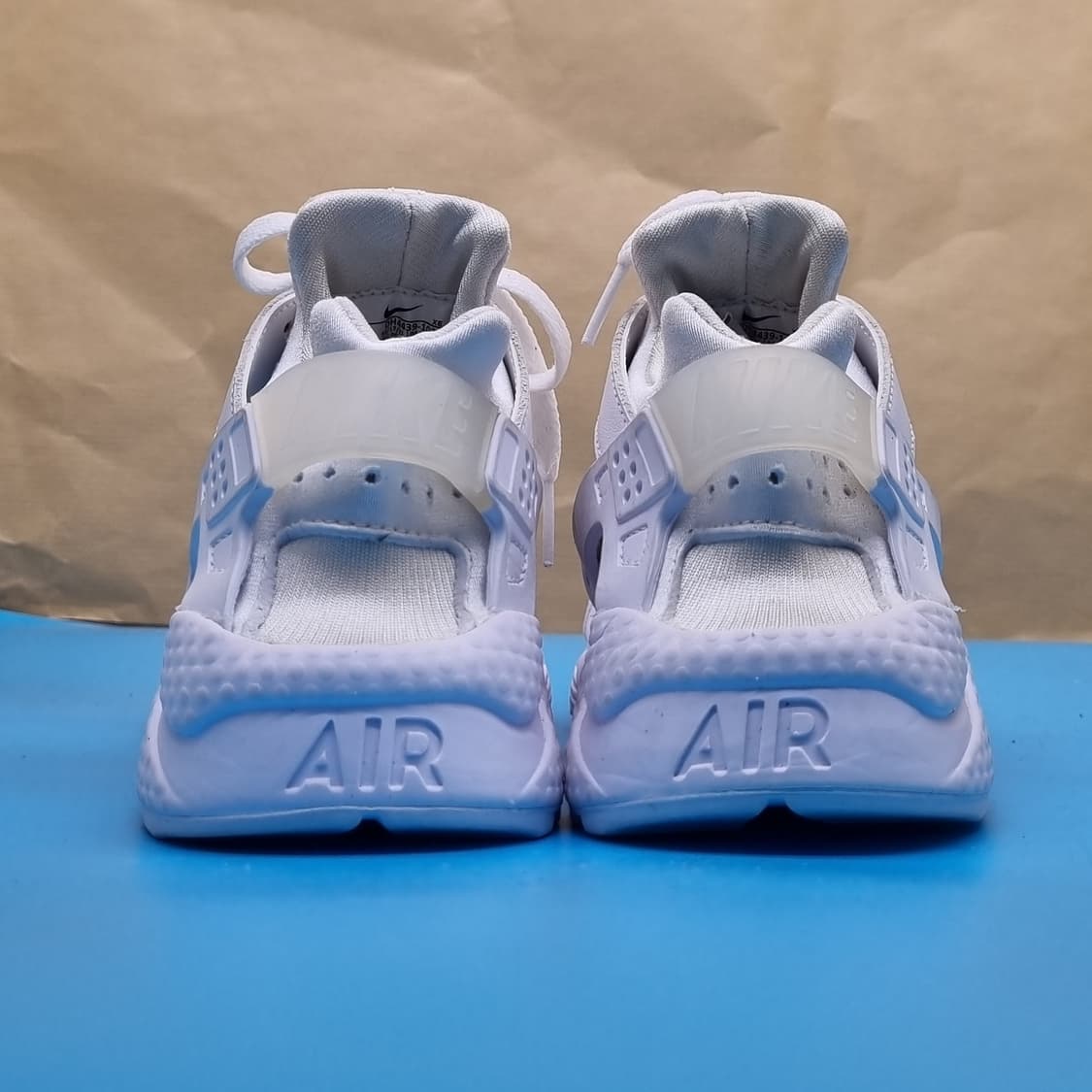 나이키 에어 허라취 여성운동화 실사이즈225. 상품이미지4