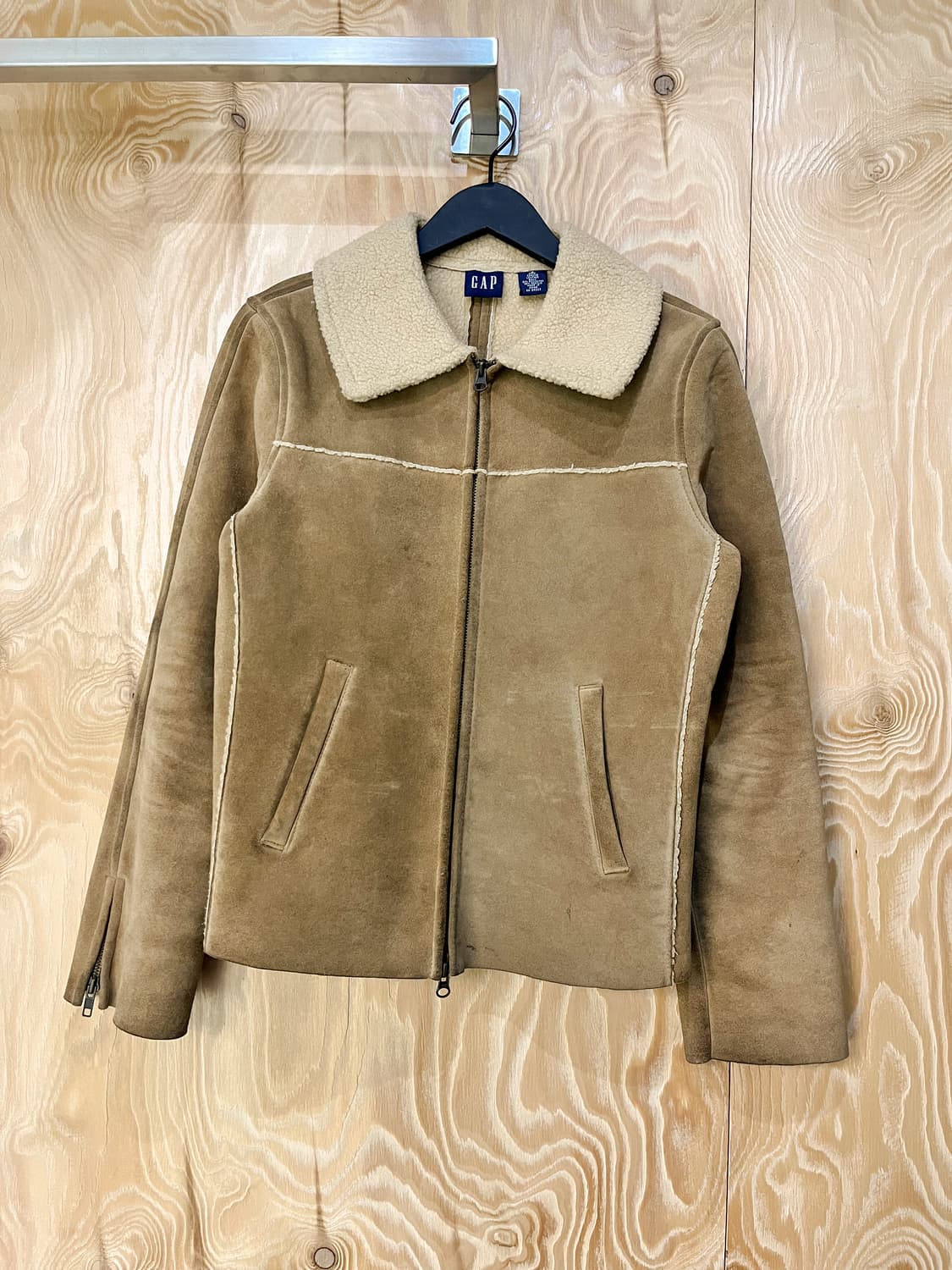 갭 쉐르파 라인드 스웨이드 무스탕 상품이미지2