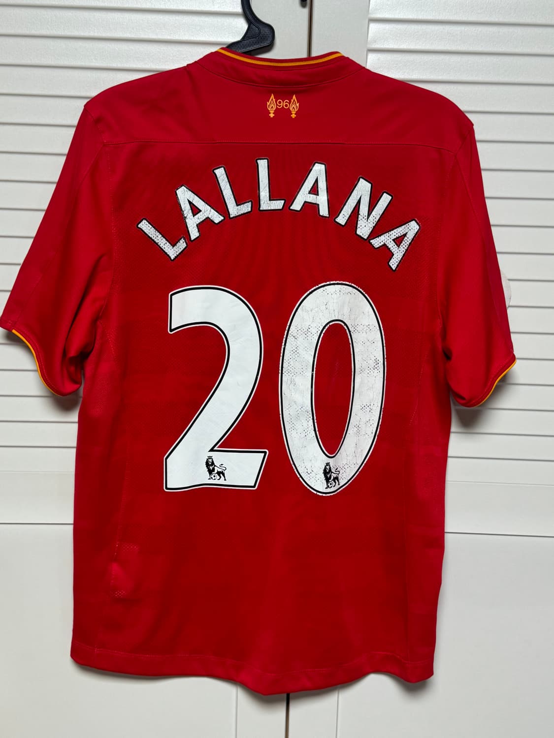 16-17 리버풀 홈 뉴발란스 유니폼 반팔 상품이미지3