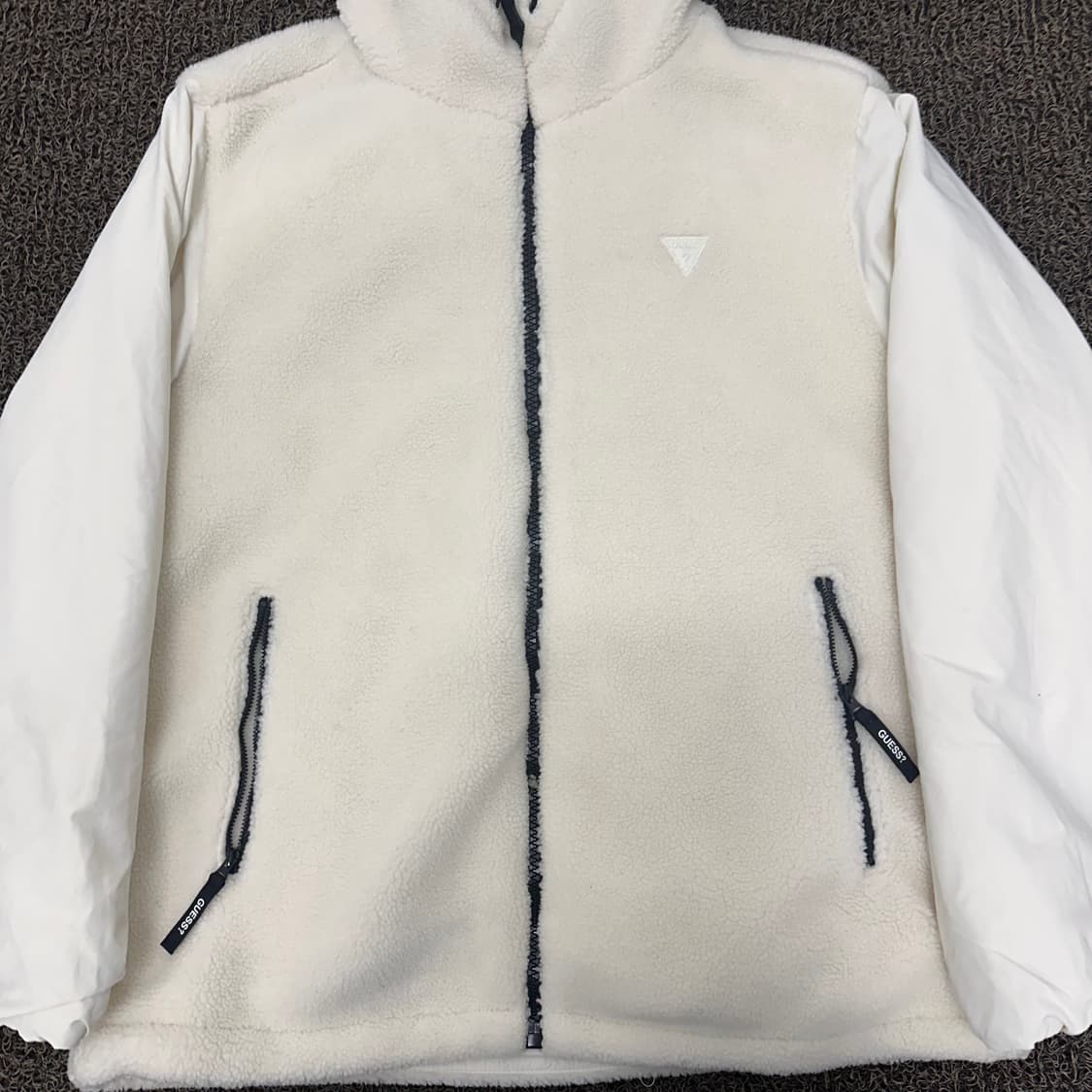 GUESS 게스 뽀글이 털 덕다운 패딩 후리스 자켓 L 상품이미지3